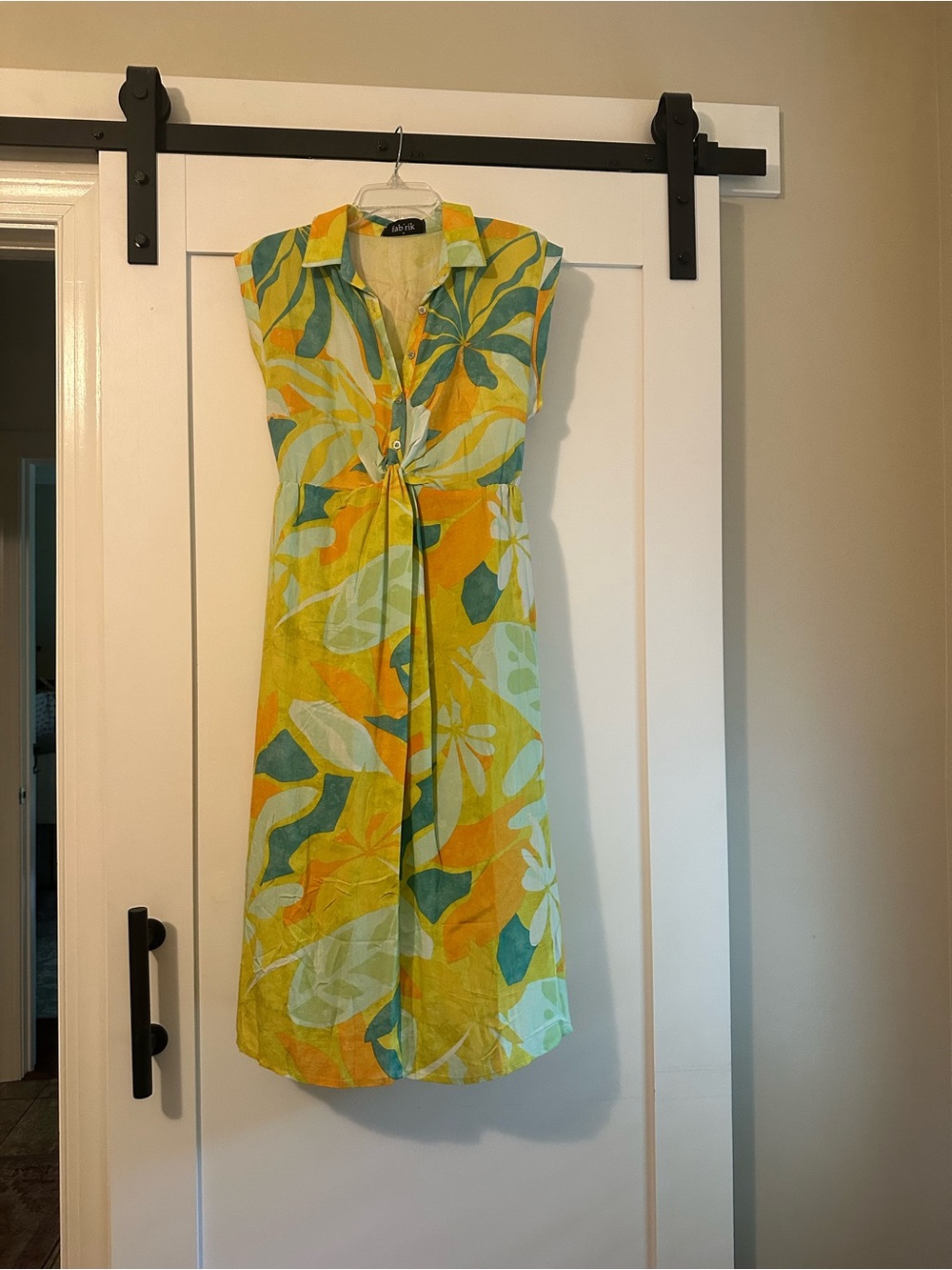 Fabrik Sleeveless Yellow Floral Tie-Waist Dress